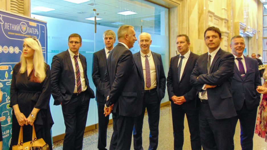 В Днепре открыли почетное консульство Латвии - рис. 1