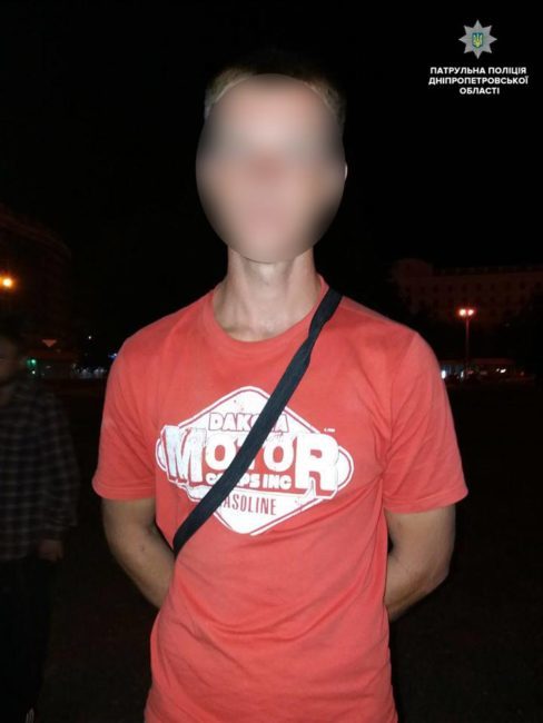 Патрульные Днепра задержали грабителей по горячим следам - рис. 1