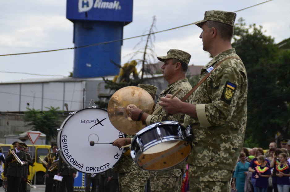 Парад оркестров и карнавал — День города в разгаре - рис. 1