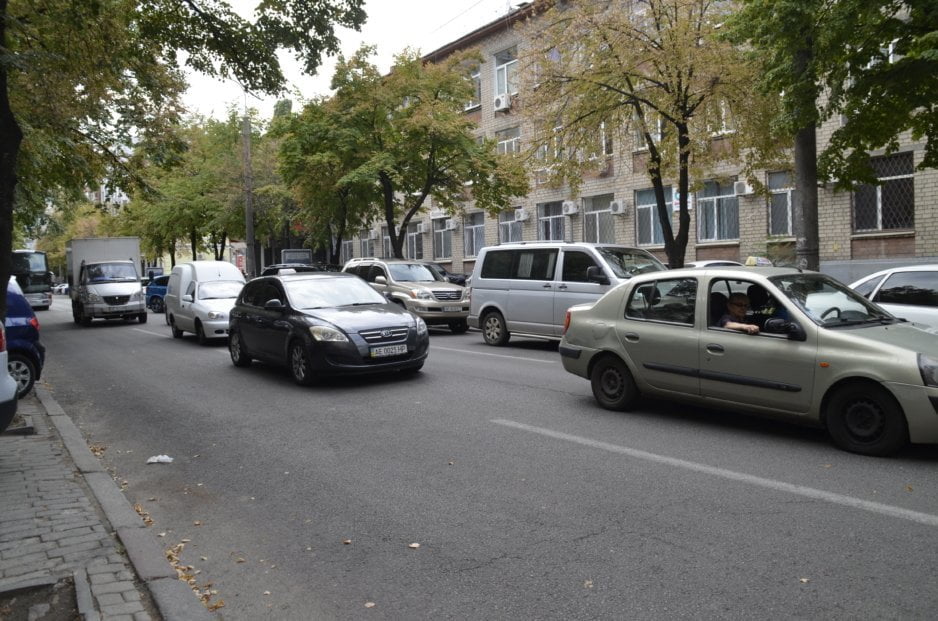 Жители Днепра отмечают День города в пробках - рис. 4