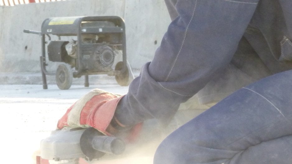 "Второе пришествие" асфальта на Новом мосту: фото - рис. 2